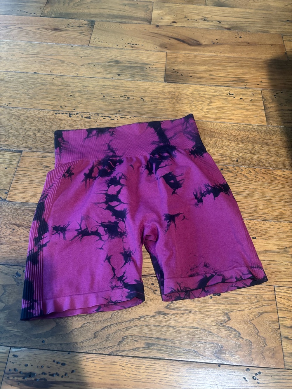 Women's Magenta Tie-Dye Active Bike Shorts Size Large